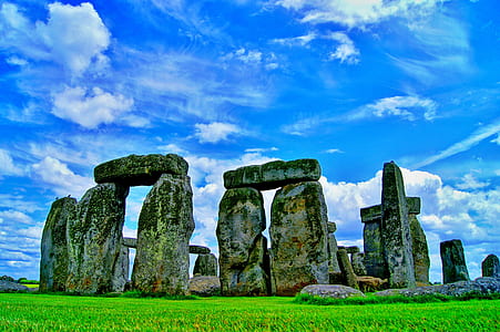 landscape photograph of Stonehenge