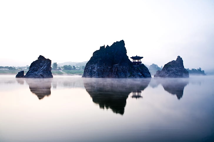 section, water, lake, sky, fog, rock