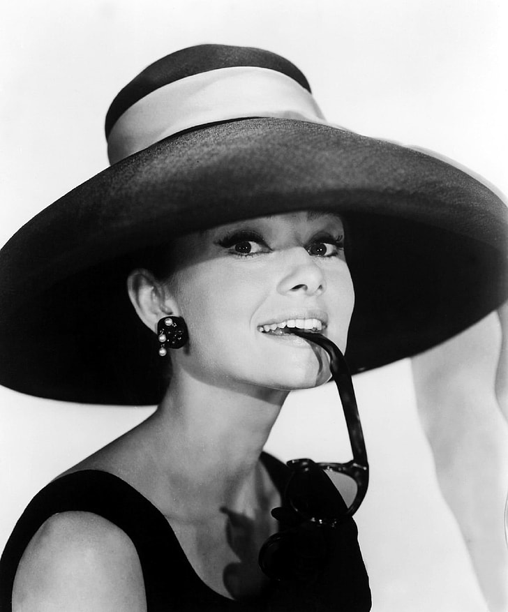 18 Royalty Free Audrey Hepburn Photos Pickpik