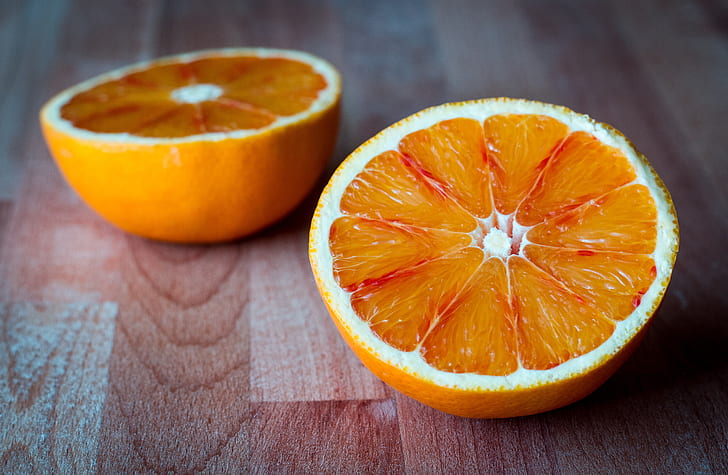 orange fruit sliced