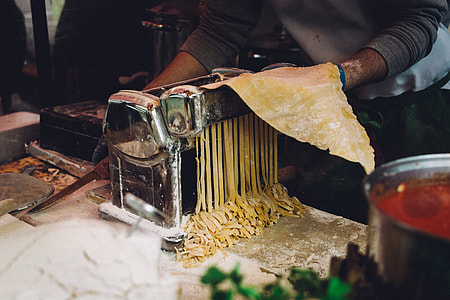 Making fresh homemade pasta