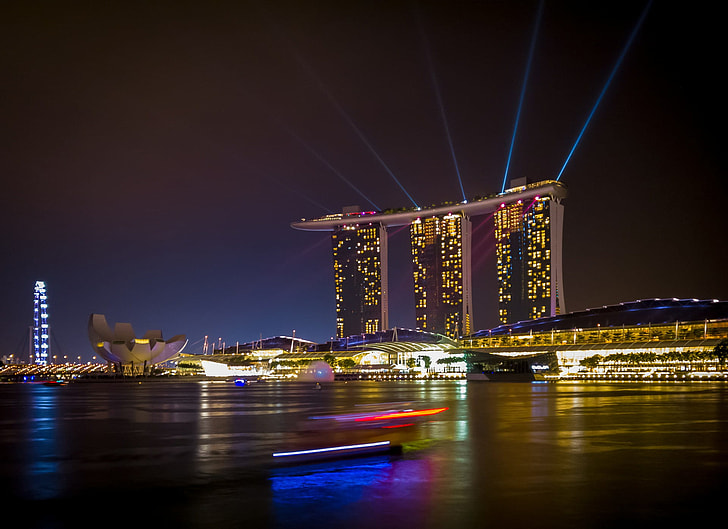low angle photo of Marina Bay Sands during nightlight