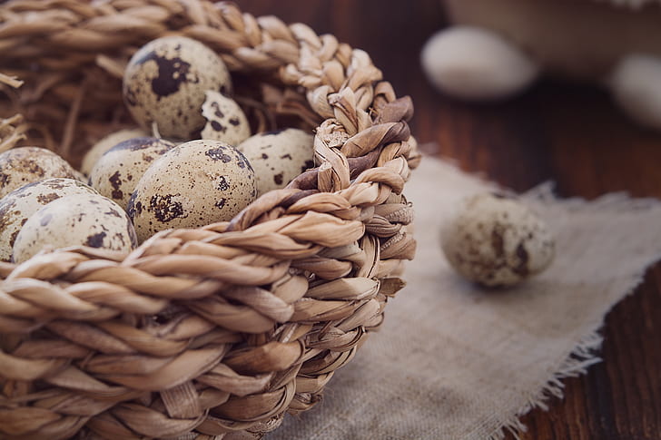 quail eggs on basket