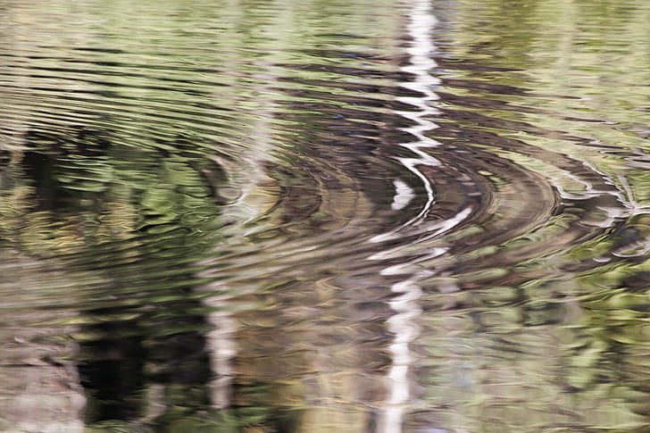 ripples of water