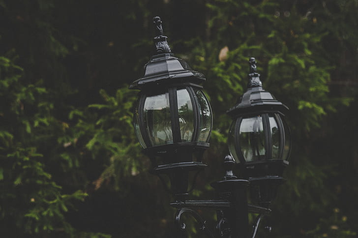 Black Street Lamps