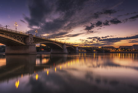 panoramic photography of bridge connecting city