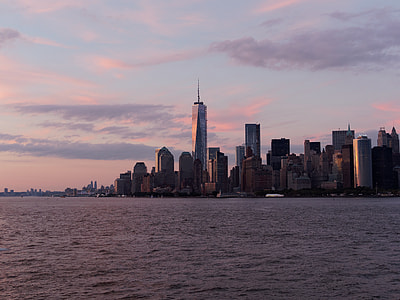 closeup photography of New York Skyline