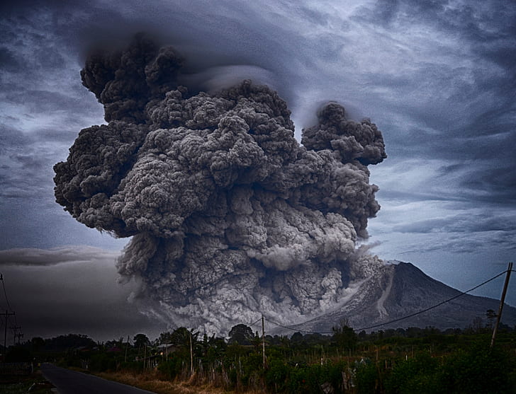 volcano eruption photo