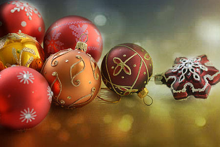 red, brown, and yellow baubles