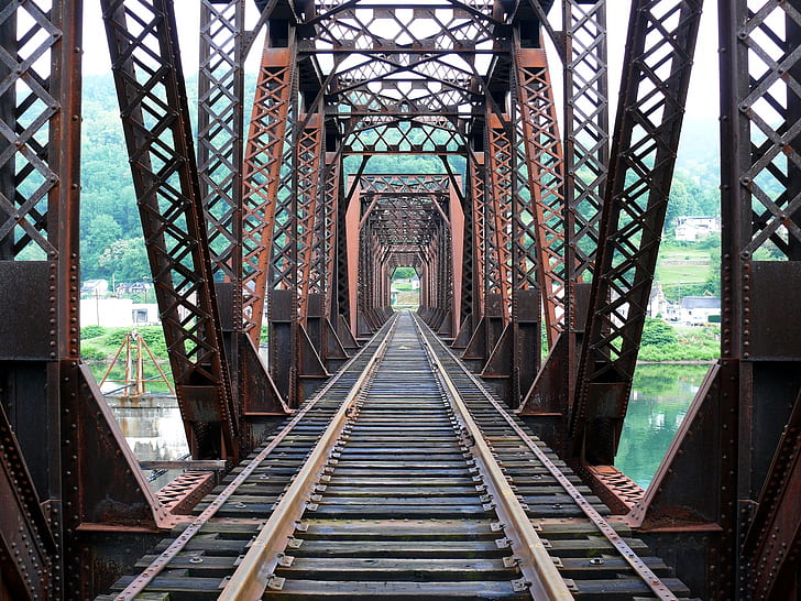 brown steel railway