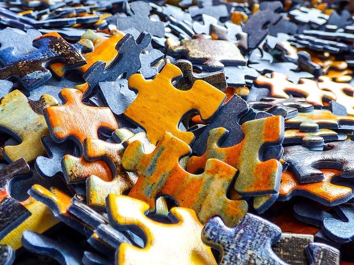 jigsaw puzzle piece lot