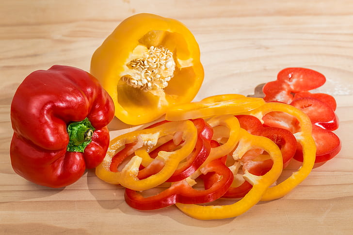 bell pepper slices and whole red bell pepper