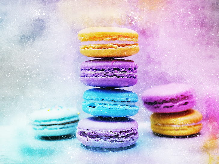 assorted-color macaroons