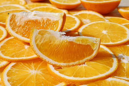 slice citrus fruit