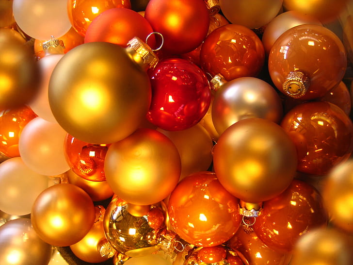 red-and-orange bauble lot