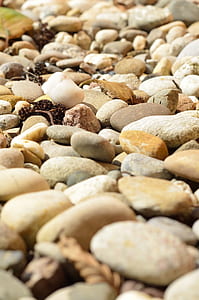close photography of assorted pebble stone