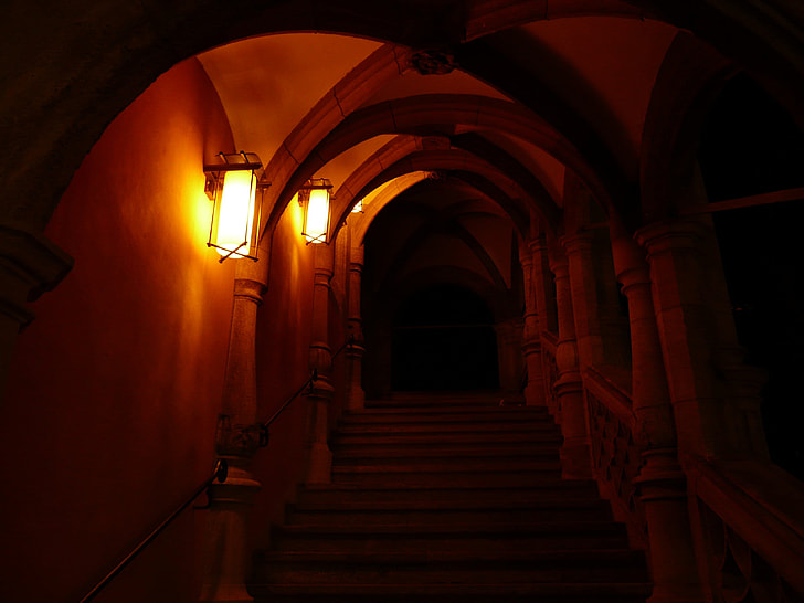 stair with lamps