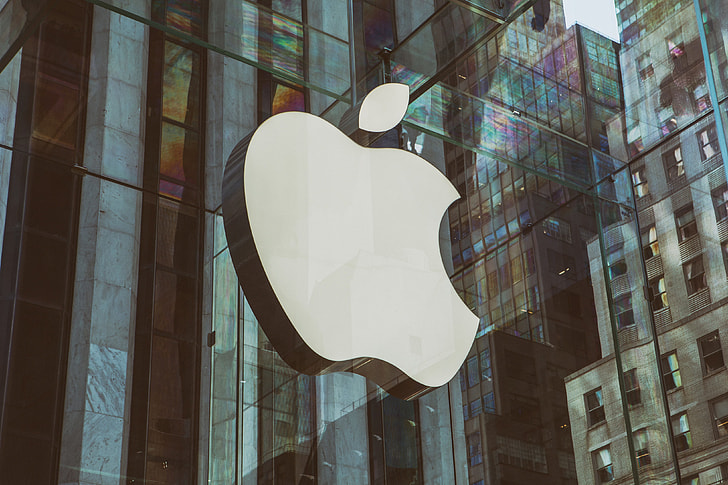 Nova York City, Eua - 15 De Março De 2020: Logotipo Da Apple Store