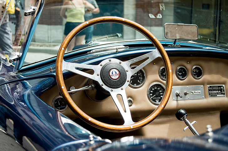 brown steering wheel