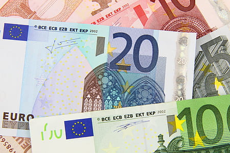 Euro banknotes illustration