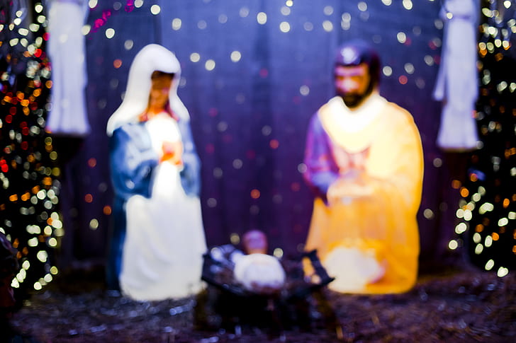 Holy Family figurines