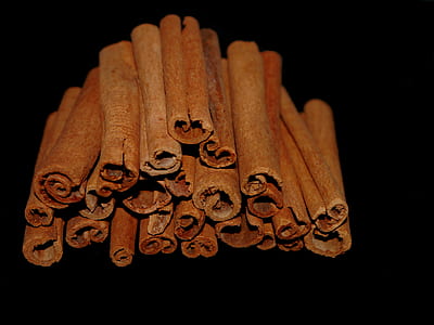 cinnamon stick lot