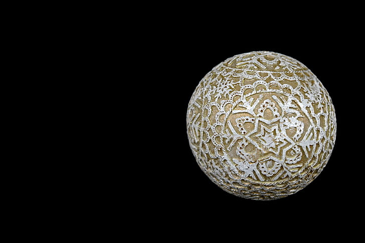 round white and brown floral ball