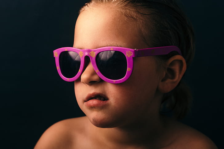 girl's sunglasses with pink frames