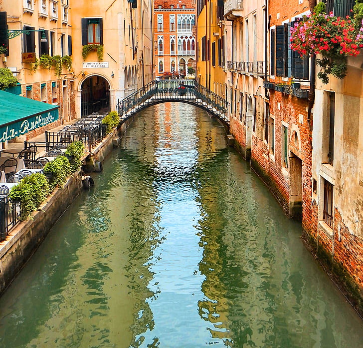 Venice Canal, Italy during daytime