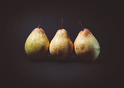 3 Pear Fruits