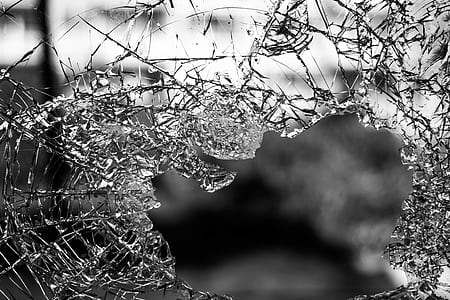 cracked glass photo