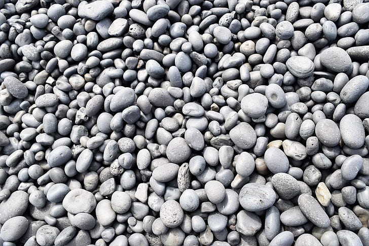 gray pebble stone lot