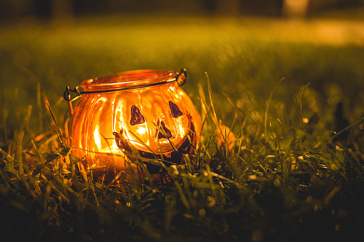 Halloween Candle Holder in Evening Grass