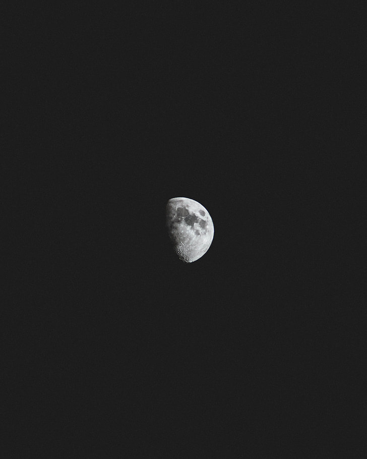 white moon photography