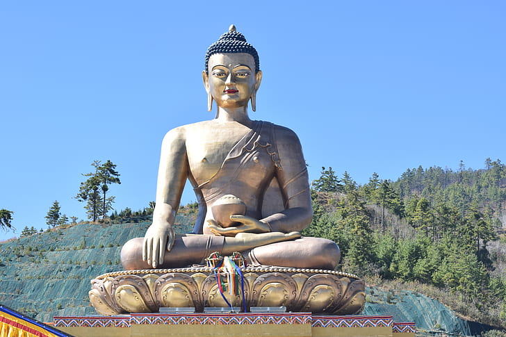 Gautama Statue