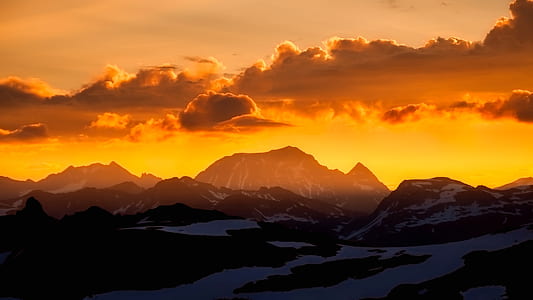 landscape photography of mountains during sunrise