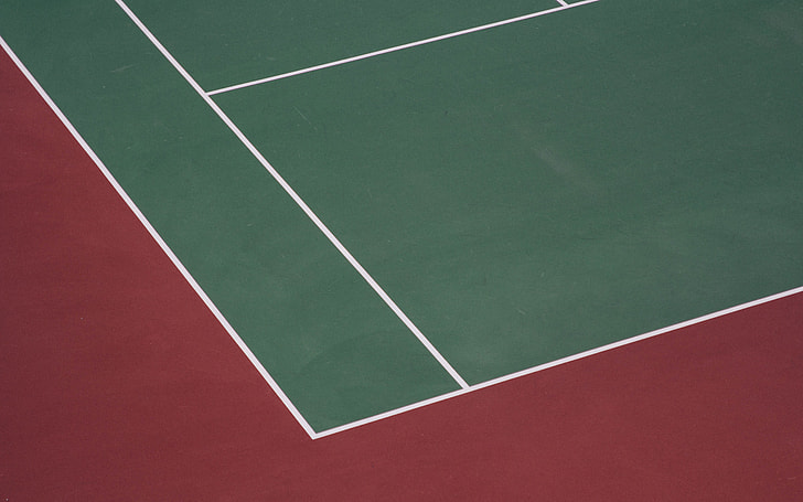 red and green tennis court