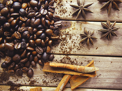 closeup photo of coffee beans