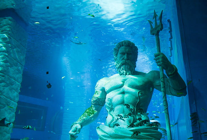 photo of Poseidon statue
