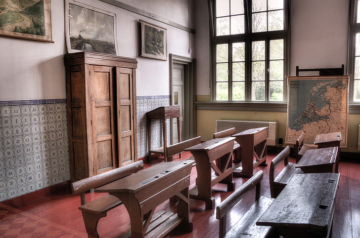 photo of school desks and chairs
