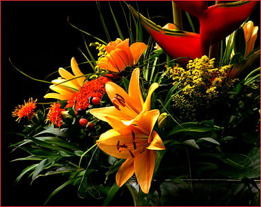 variety of flowers centerpiece closeup photo