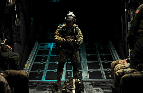 soldiers in aircraft