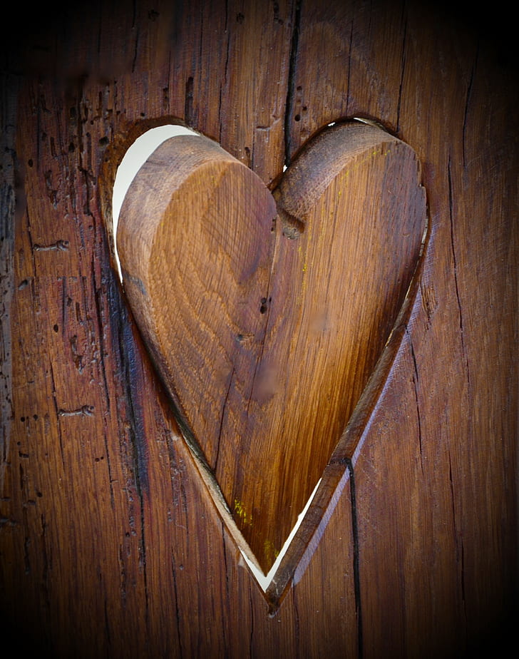 brown heart-shaped wooden panel