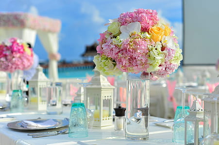 assorted-color flowers table decor