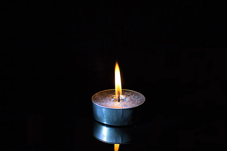 brown tealight candle