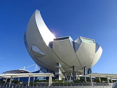 photo of curved building