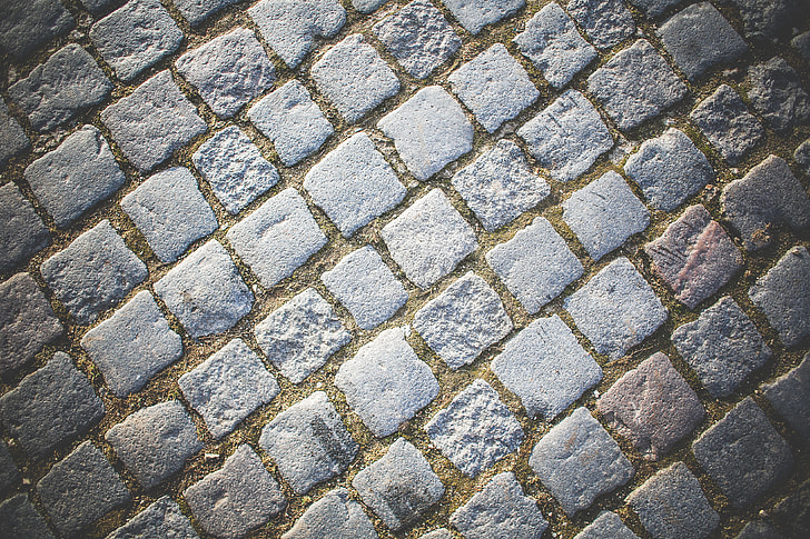 Old Block Pavement Pattern