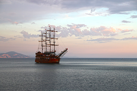 brown galleon ship