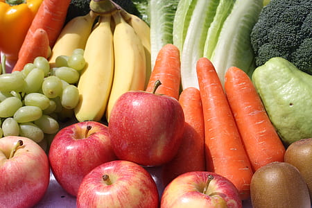assorted-fruit-and-vegetables