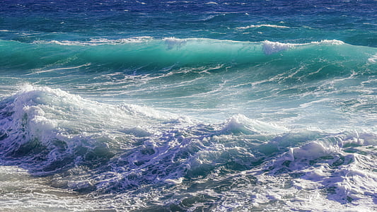 photo of two ocean wave